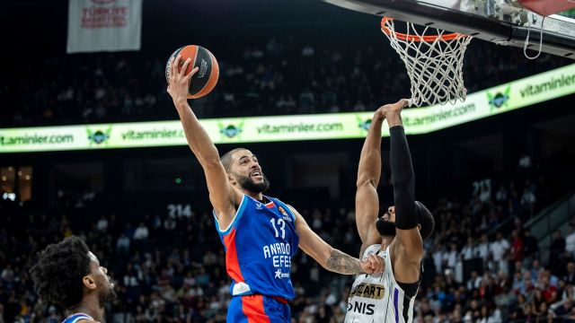 Anadolu Efes_Partizan_20aralik_2024_BB.jpg