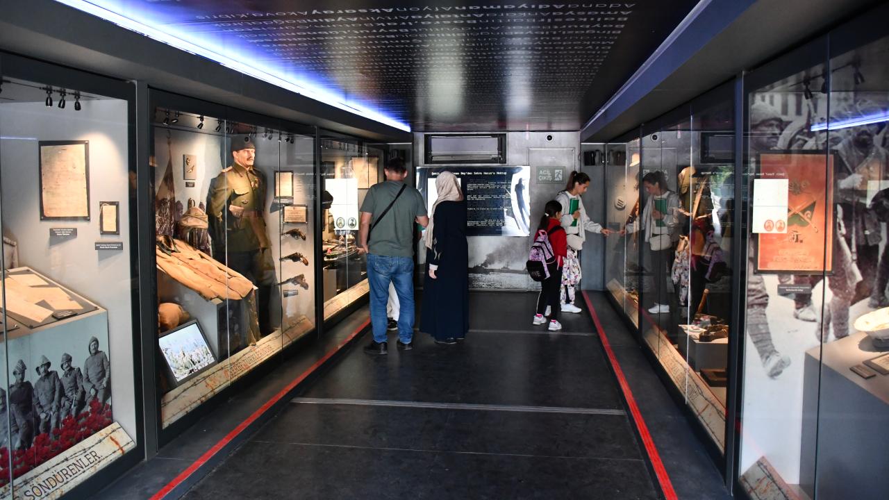 canakkale-savaslari-muzesi-aa-2359972.jpg