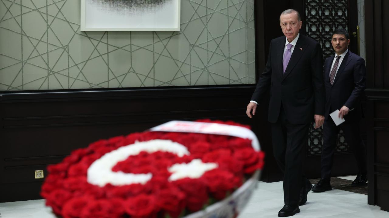 erdogan-kabine-gulaa-2359606.jpg