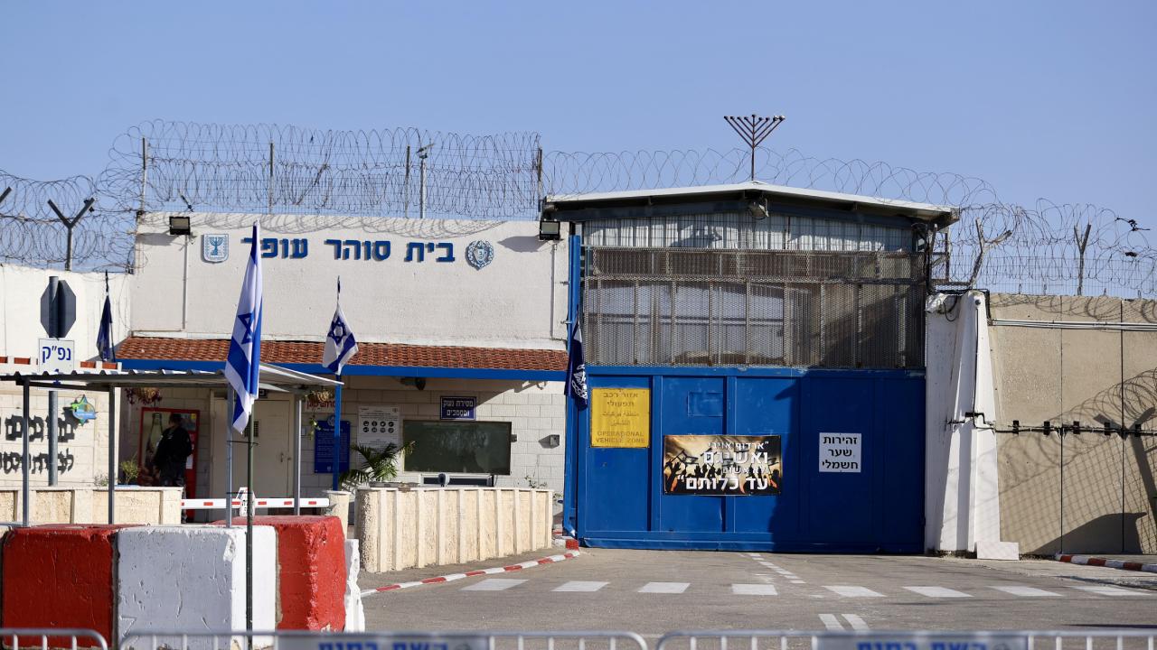 israil-cezaevi-ofer-prison-a-2270558.jpg