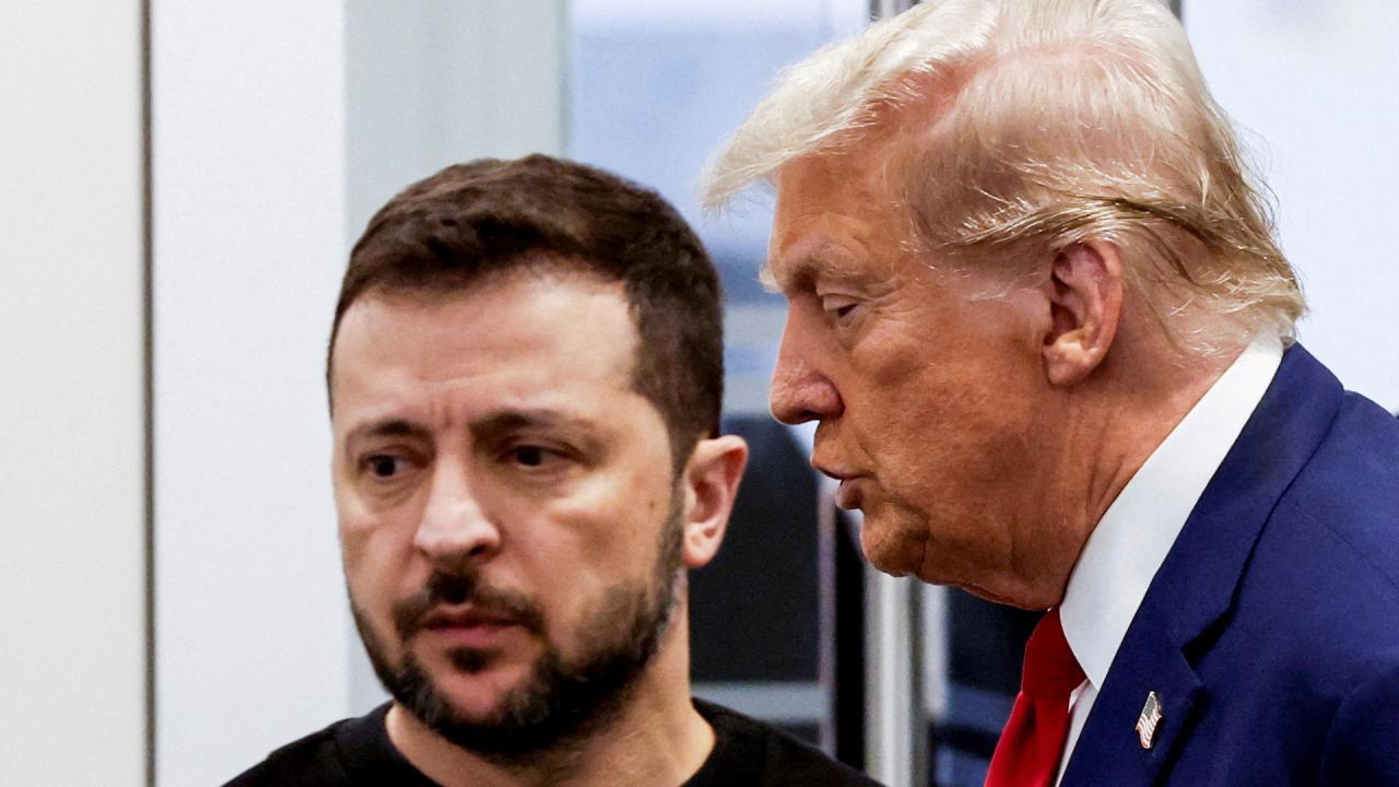 trump-zelenskiy-reu-2335920.jpg