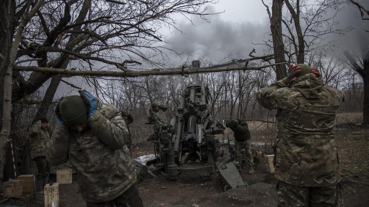 bahmut-ukrainian-soldiers-aa-2014505.jpg